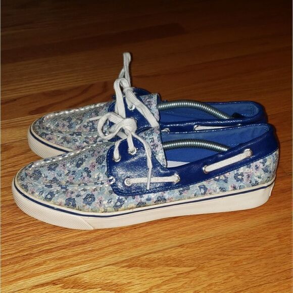 Sperry Topsider boat shoes - Picture 3 of 8